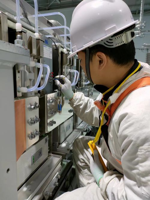 自主创新铸就通信脊梁 烽火光缆技术打破垄断，护航白鹤滩特高压输电工程